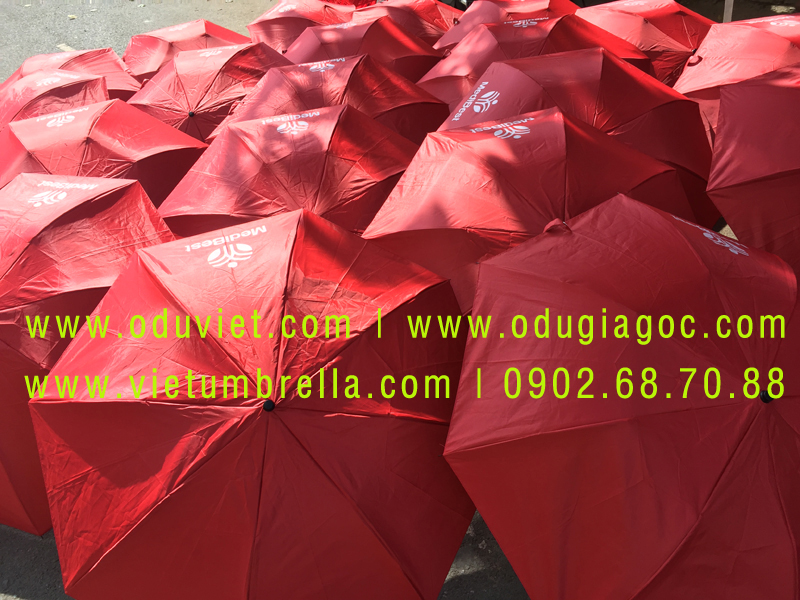 xưởng sản xuất ô dù cầm tay in logo quảng cáo
